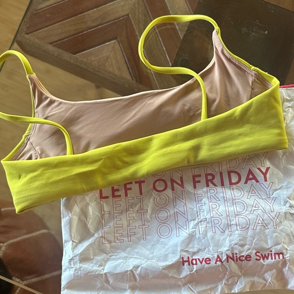 BNWT Left On Friday bikini top - Picture 2 of 3